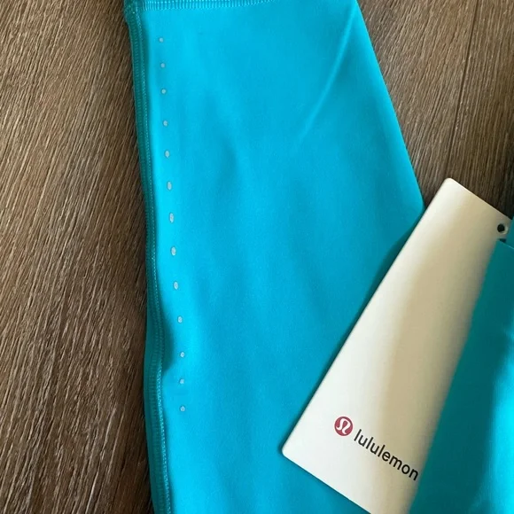 Lululemon Swift Speed HR tight 28 - Picture 6 of 9